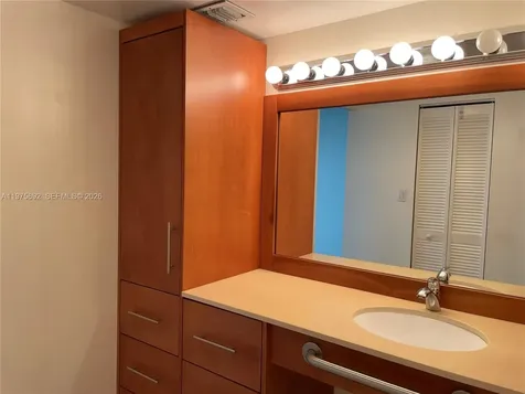 100 Bayview Drive Sunny Isles Beach FL 33160