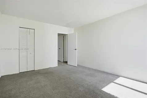 100 Bayview Drive Sunny Isles Beach FL 33160