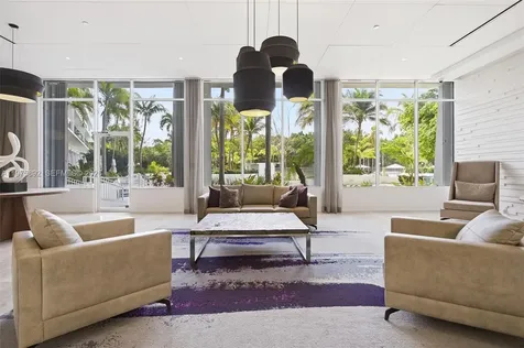 100 Bayview Drive Sunny Isles Beach FL 33160
