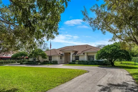 7280 SW 100th Street Pinecrest FL 33156