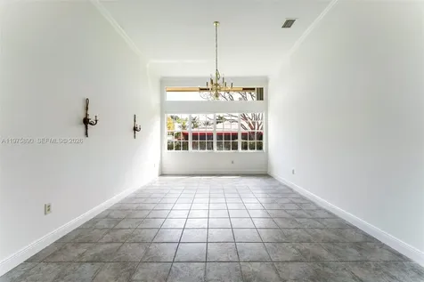 7280 SW 100th Street Pinecrest FL 33156