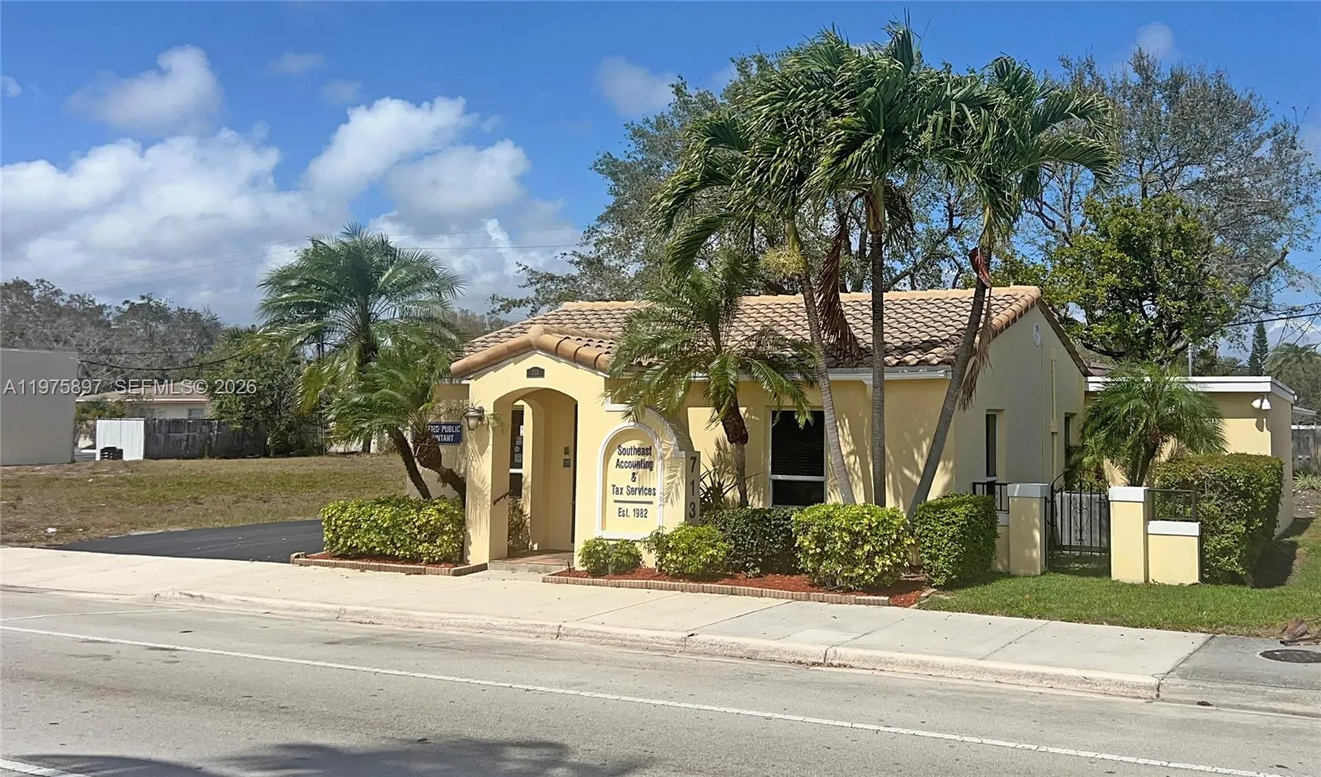 713 E Atlantic Boulevard Pompano Beach FL 33060