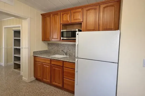 713 E Atlantic Boulevard Pompano Beach FL 33060