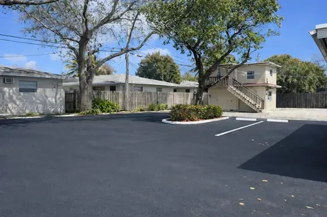 713 E Atlantic Boulevard Pompano Beach FL 33060