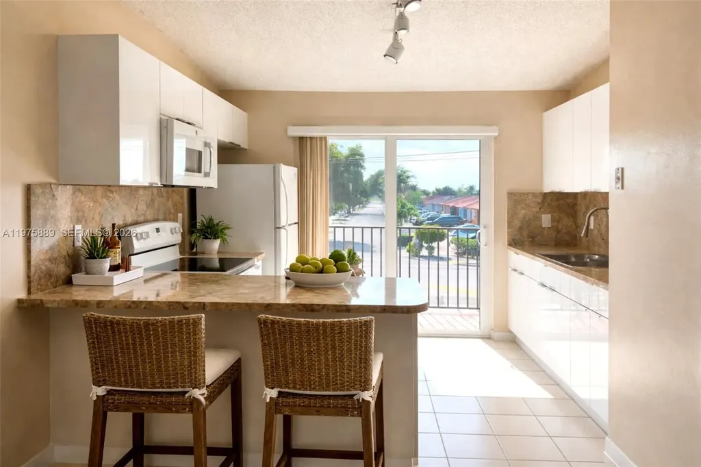 7603 W 29th Lane Hialeah FL 33018