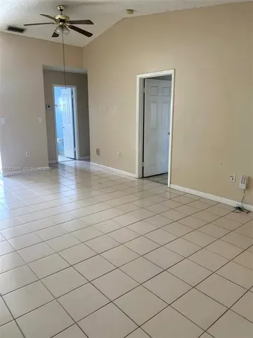 7603 W 29th Lane Hialeah FL 33018