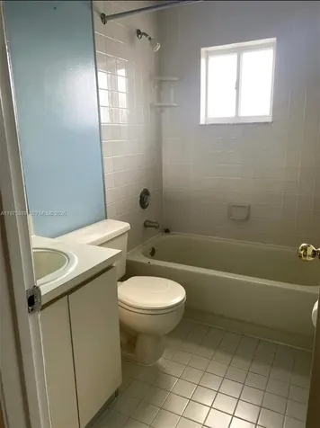 7603 W 29th Lane Hialeah FL 33018