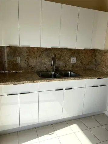 7603 W 29th Lane Hialeah FL 33018