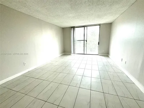 484 NW 165th Street Road Miami FL 33169