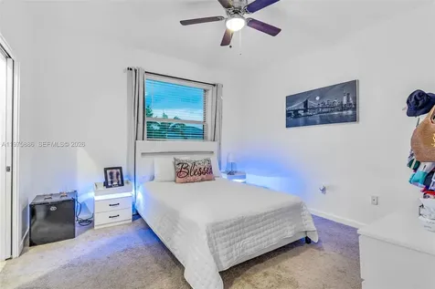 533 NE 5 Place Homestead FL 33034