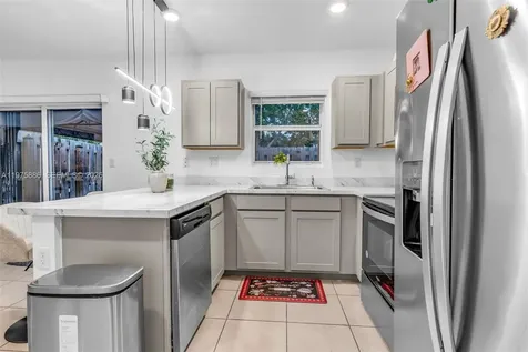 533 NE 5 Place Homestead FL 33034