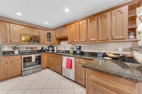 7811 NW 47th Street Lauderhill FL 33351