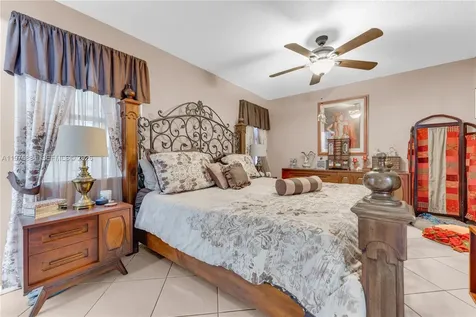 7811 NW 47th Street Lauderhill FL 33351