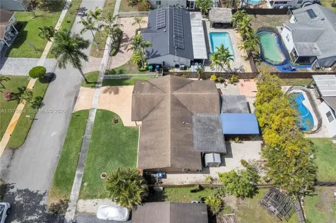 7811 NW 47th Street Lauderhill FL 33351