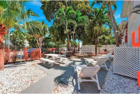 1000 7th Street Miami Beach FL 33139