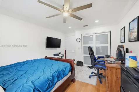 10003 NW 53rd Court Coral Springs FL 33076