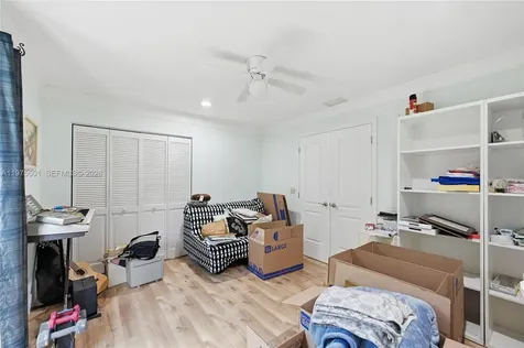 10003 NW 53rd Court Coral Springs FL 33076