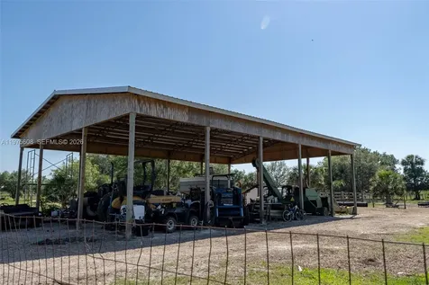 21810 NW 270th Street Okeechobee FL 34972