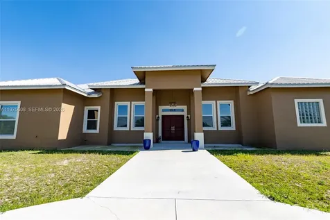 21810 NW 270th Street Okeechobee FL 34972
