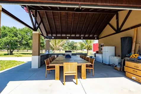 21810 NW 270th Street Okeechobee FL 34972