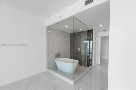 700 NE 24 Miami FL 33137