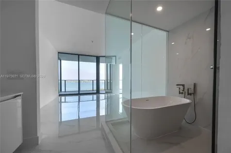 700 NE 24 Miami FL 33137