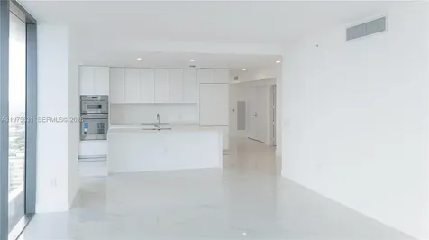 700 NE 24 Miami FL 33137