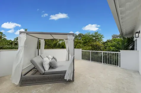 505 Zamora Avenue Coral Gables FL 33134