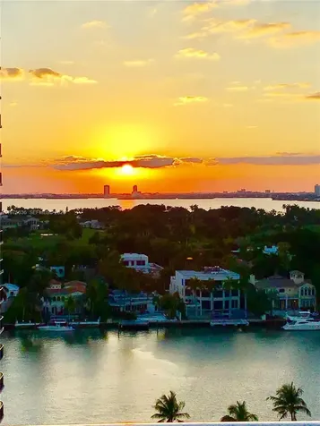 5701 Collins Avenue Miami Beach FL 33140