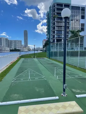 400 Leslie Drive Hallandale Beach FL 33009