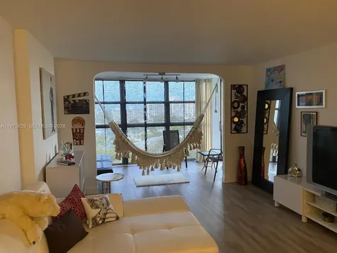 400 Leslie Drive Hallandale Beach FL 33009