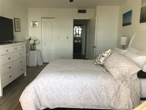 400 Leslie Drive Hallandale Beach FL 33009