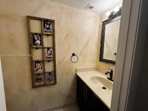400 Leslie Drive Hallandale Beach FL 33009