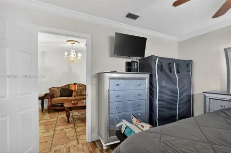 834 NW 115th Street Miami FL 33168