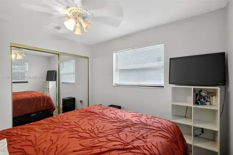 834 NW 115th Street Miami FL 33168