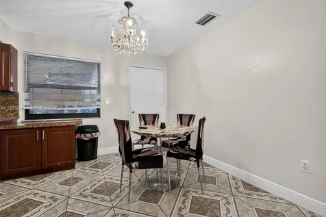 834 NW 115th Street Miami FL 33168