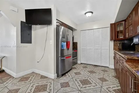 834 NW 115th Street Miami FL 33168