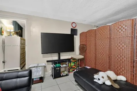 834 NW 115th Street Miami FL 33168