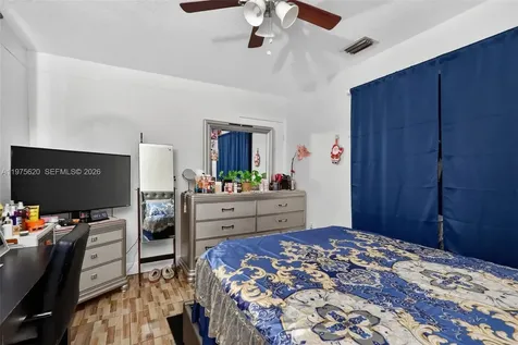 834 NW 115th Street Miami FL 33168