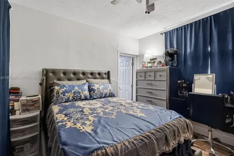 834 NW 115th Street Miami FL 33168