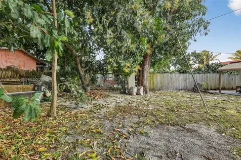 834 NW 115th Street Miami FL 33168