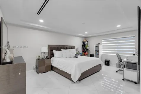 18111 NW 68th Avenue Hialeah FL 33015