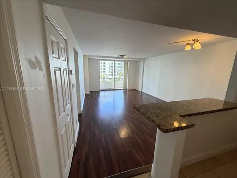 770 Claughton Island Drive Miami FL 33131