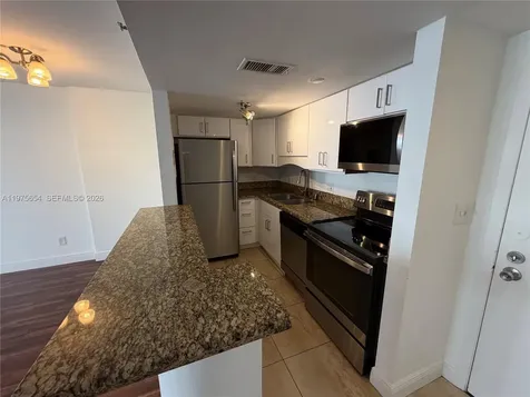 770 Claughton Island Drive Miami FL 33131
