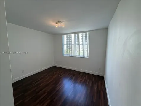 770 Claughton Island Drive Miami FL 33131