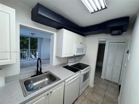 1740 NW North River Drive Miami FL 33125