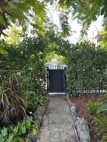410 NW 31st Street Miami FL 33127