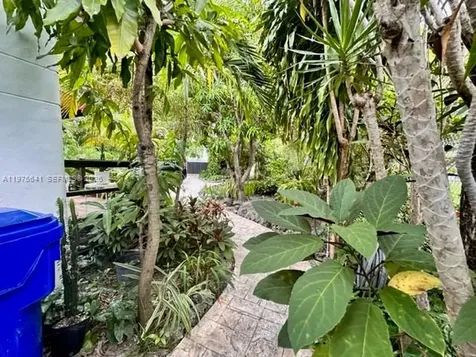 410 NW 31st Street Miami FL 33127