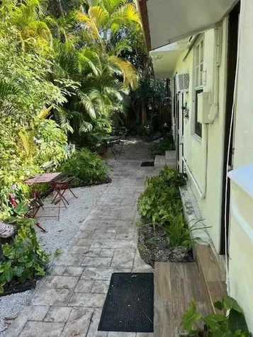 410 NW 31st Street Miami FL 33127