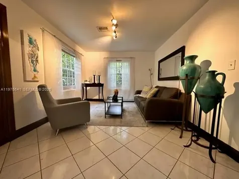 410 NW 31st Street Miami FL 33127